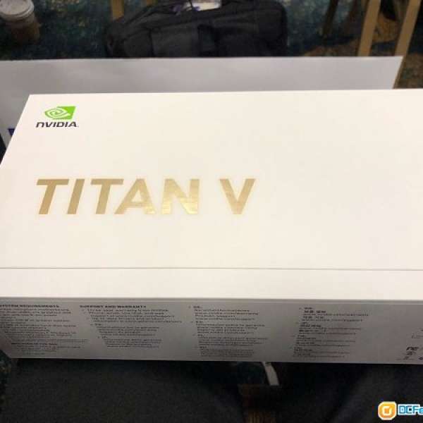100%全新 NVIDIA Titan V 12GB