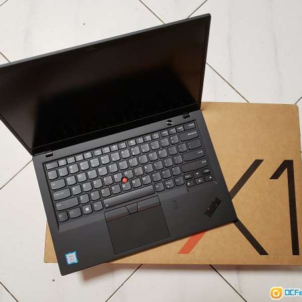 99.9% 新 Lenovo X1 Carbon gen 6 i7-8550U 8G ram 512G SSD (Touch Mon)