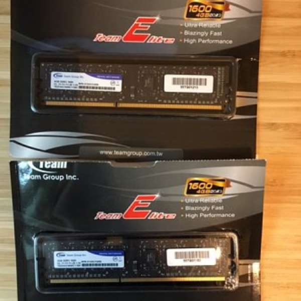 Team    ddr3 1600 4GB 兩條