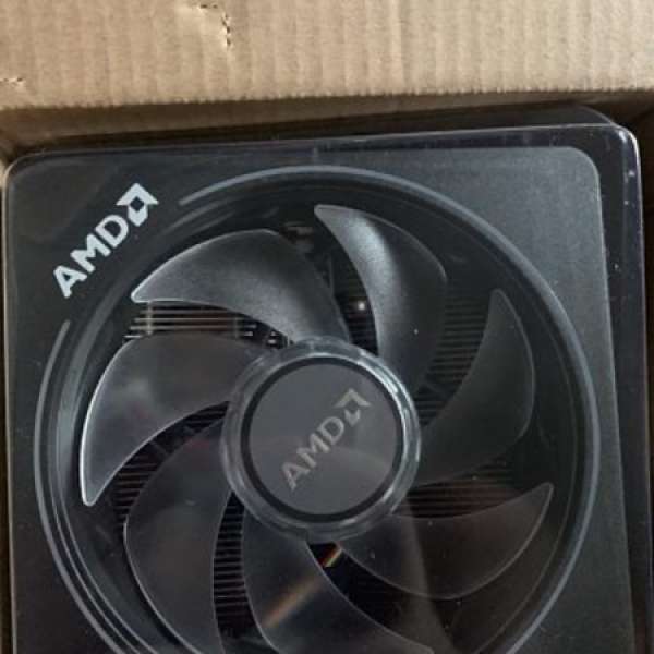 AMD RGB CPU風扇