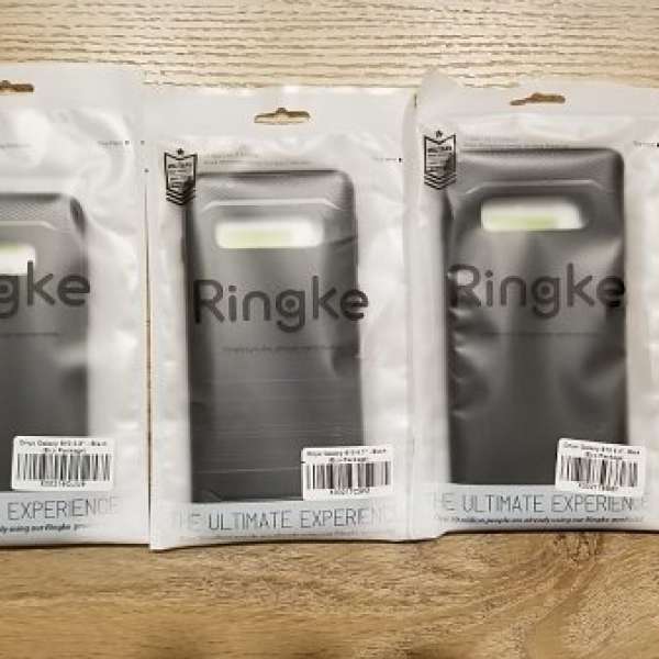 Ringke Onyx Case for Samsung S10e / S10 / S10 Plus (Black).
