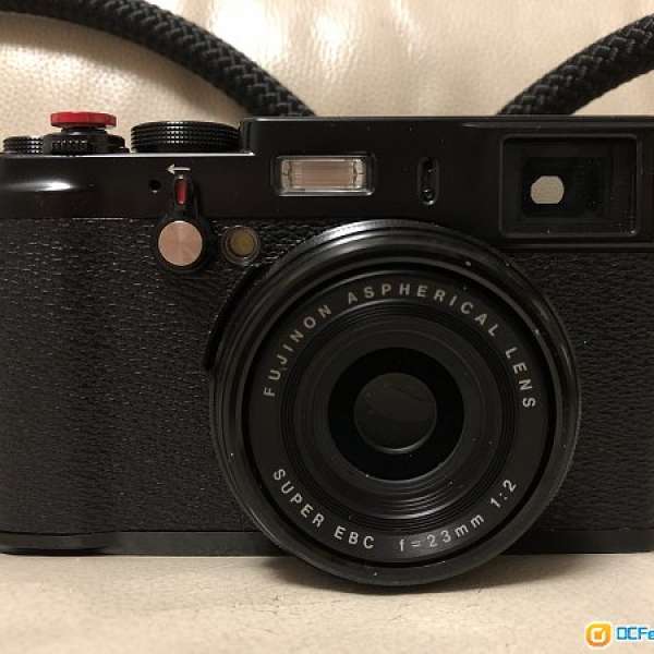 Fujifilm X100 黑色特別版