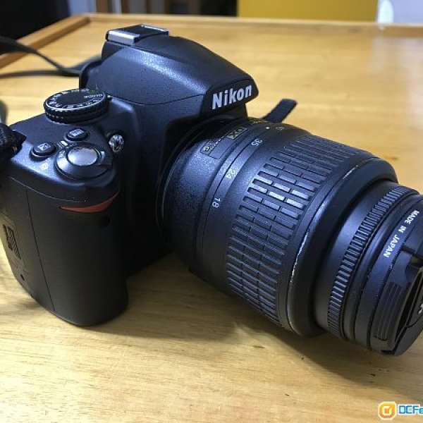 Nikon D3000 9成新