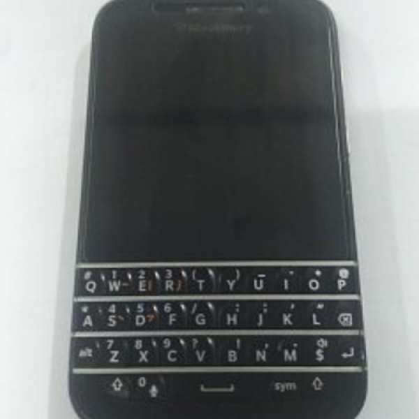 Blackberry Q10 黑色 連全新原廠皮套