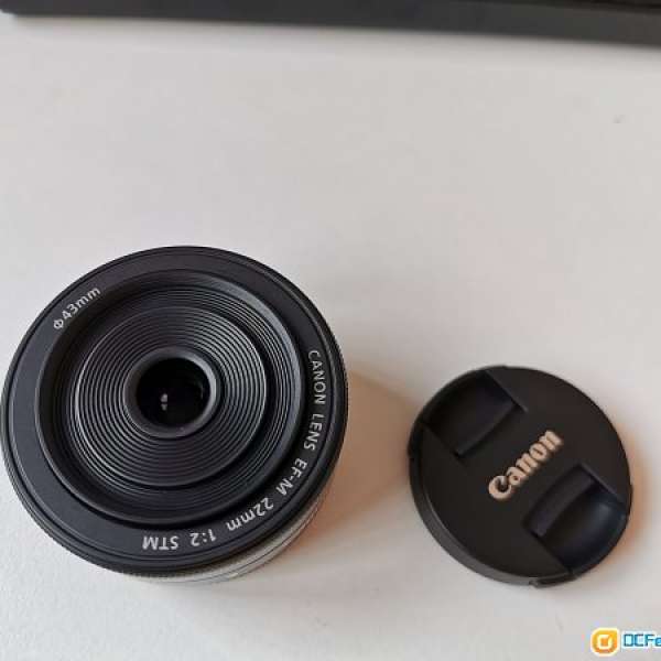 CANON LENS EF-M 22mm 1:2 STM