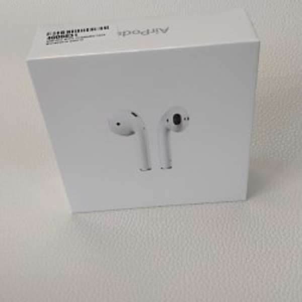 Apple Airpods 2 w/Charging Case (A2032 A2031) 全新1010 行貨