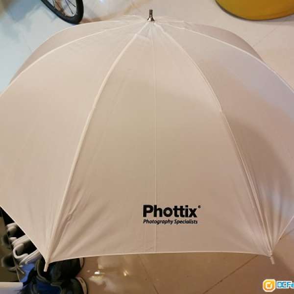 95% new Phottix Studio Diffuser Umbrella 84cm 33" 柔光傘 x 2