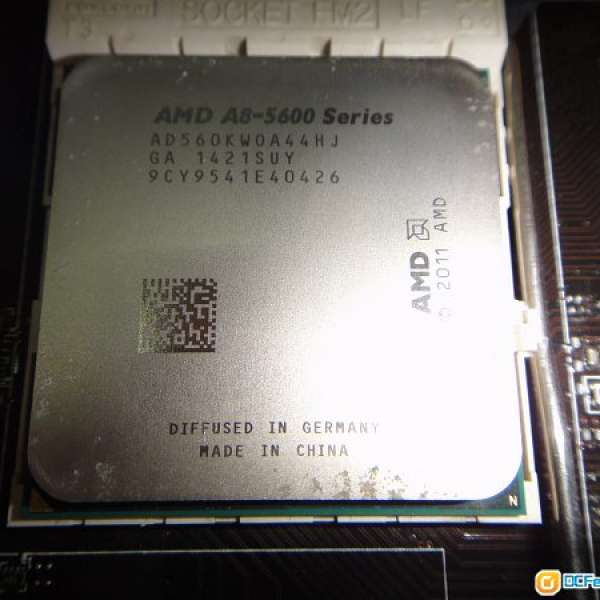 AMD A8-Series A8-5600K 3.6GHz **另有FM2-A55M-E33連760K  Socket FM2