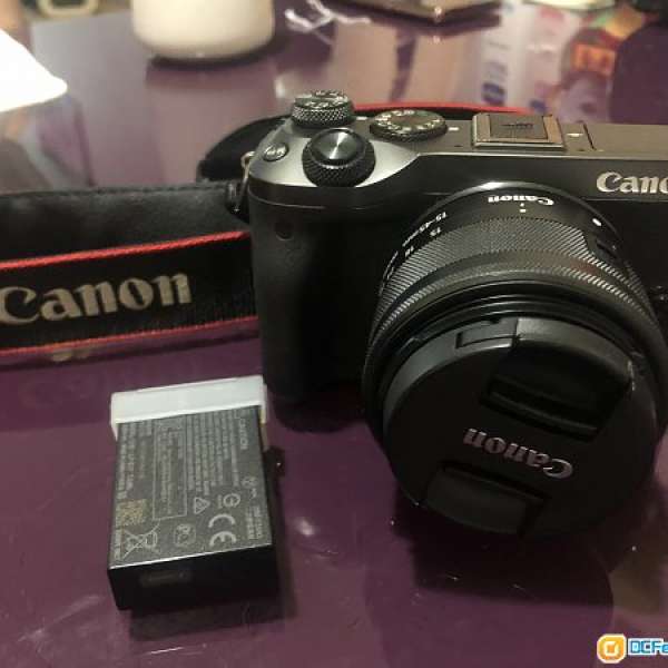 Canon EOS M6 Body + ef-m 15 - 45mm 98% new 行