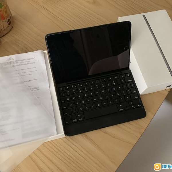Apple ipad mini 5 wifi 64 zagg keyboard laptop not iPhone MacBook x