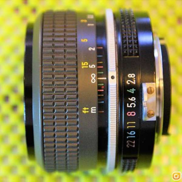 Nikon Nikkor-S Auto 35mm f/2.8(軍綠色)