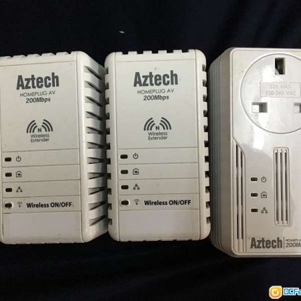 Aztech HomePlug AV200Mbps AC adaptor+2隻 wifi HomePlug 200Mbps extender