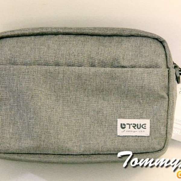 全新 100% NEW ETSUMI TRUE Premium 2 subminiature camera bag M (gray 灰色)