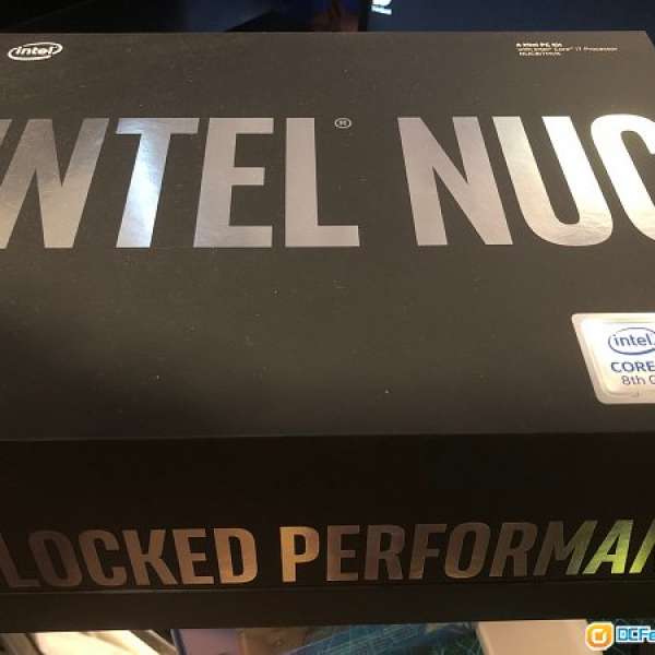 98% new Intel NUC NUC8I7HVK Intel i7 16GB 500GB VR mini gaming system