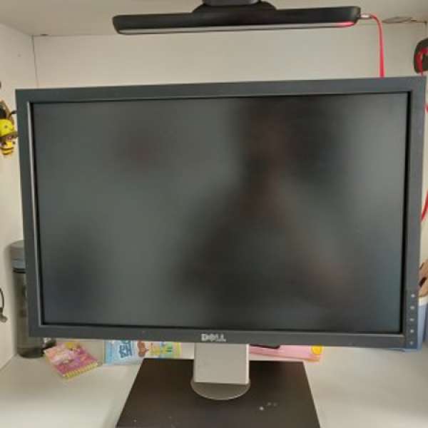 Dell UltraSharp 2209WA 22" Widescreen LCD Monitor (IPS panel)