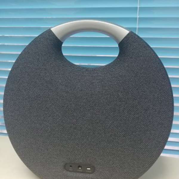 Harman kardon onyx studio 5 行貨 只用數次