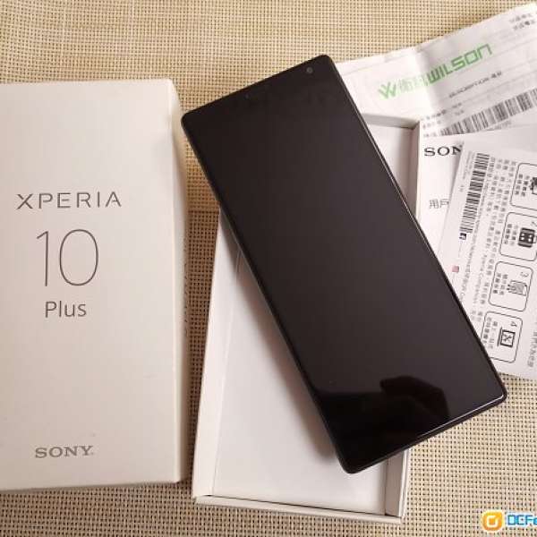 SONY XPERIA 10 PLUS