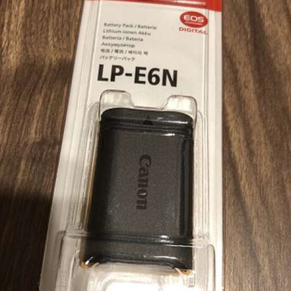 Canon LP-E6N 鋰離子充 電池（行貨，99% new) Battery EOS R 5D 6D