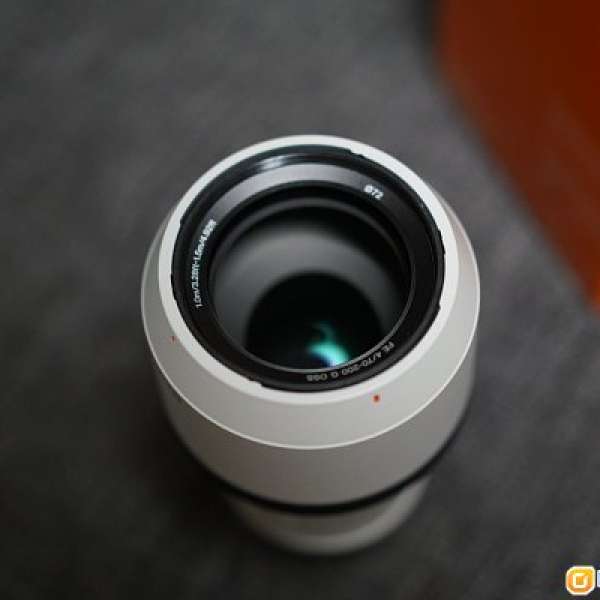 Sony 70-200mm F4 G lens FE