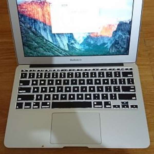 MacBook Air 11-inch, i7 1.7GHz, 8gb ram,500gb ssd, 90% new， $3500