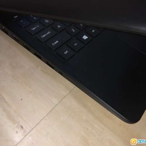 Samsung NP300E5M
