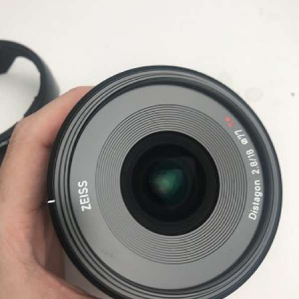 Sony Batis 18mm f2