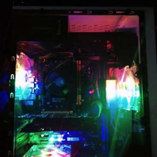 I7 8700真六核十二線  I7 電競組合 Intel I7 8700  / XFX RX 580 8GB獨立顯示卡 /D...