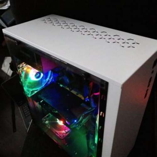 I7 8700真六核十二線  I7 電競組合 Intel I7 8700  / XFX RX 580 8GB獨立顯示卡 /D...