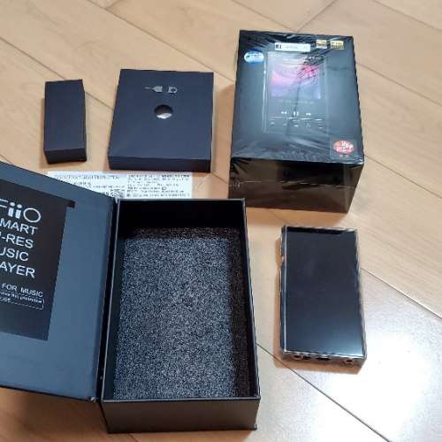 99%新 香港行貨 Fiio M11 高音質隨身Android智慧無損音樂播放器