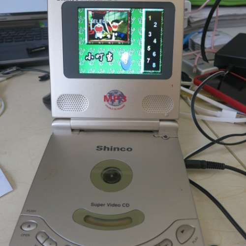 新科Shinco SVD-951(MP)  SUPER VCD PORTABLE MINI PLAYER (不是DVD機)