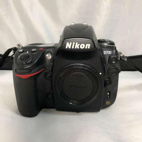 Nikon D700 + MBD10