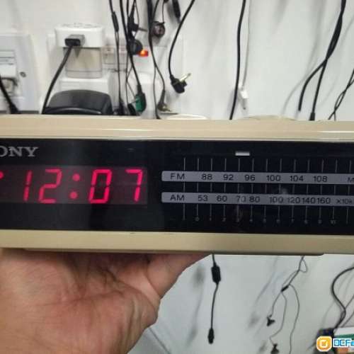 Sony dream machine radio clock