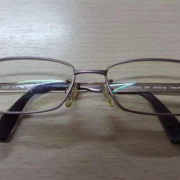 EMPORIO ARMANI 玫瑰金色 眼鏡框,只售HK$200(不議價)