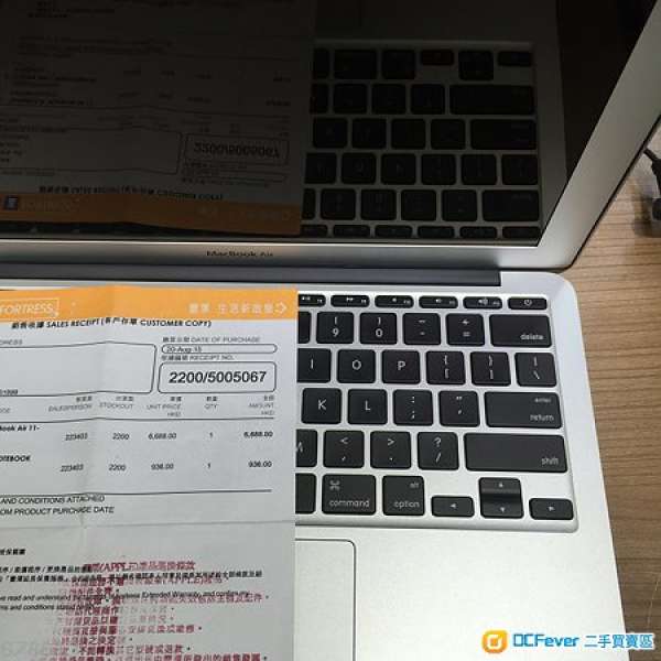 99%新2014年Macbook air 11inch 128gb ssd 配件