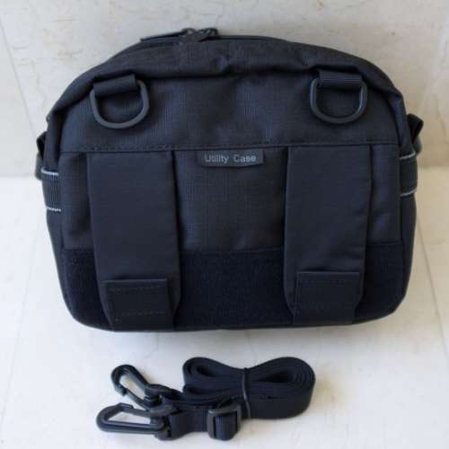 99% new Lowepro Utility case