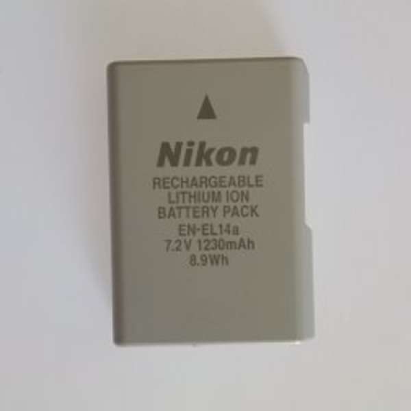 Nikon EN-EL14a 電池連义機
