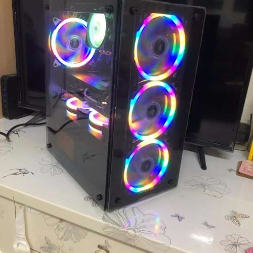 Core i7電競遊戲主機，高配 32G RAM，240G SSD + 500G HDD