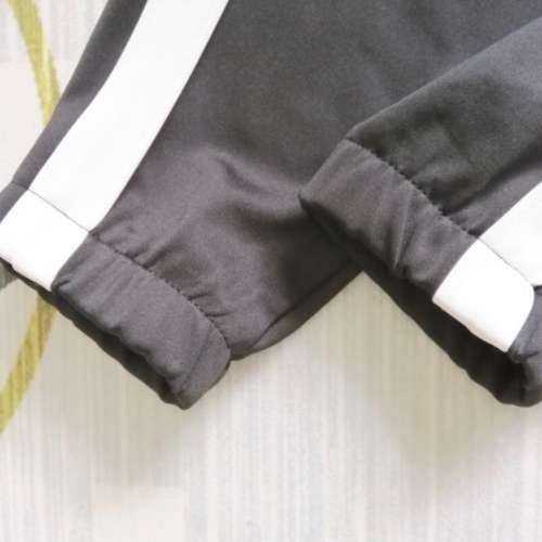 束腳白邊彈性運動褲