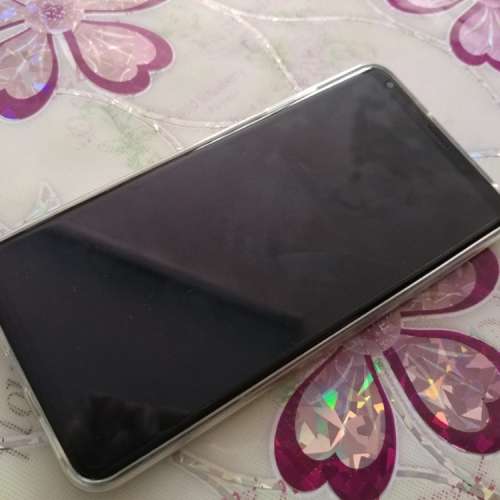 行貨 LG V30+ v30 Plus 4+128gb 銀色