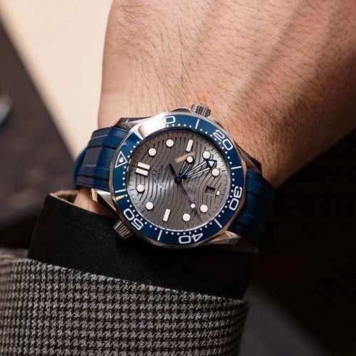 Omega 潛水海馬系列