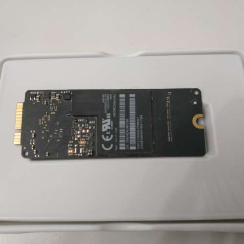 Apple 原廠 SSD 256GB (2012 2013 MacBook Pro Retina 1398)換出