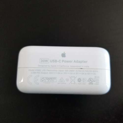 二手 Apple USB-C 充電器 MacBook Air Pro 30W