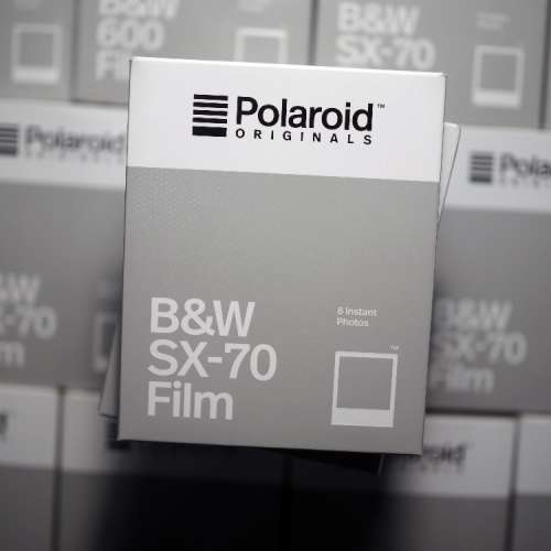 Polaroid 即影即有 菲林 白框相紙 B&W SX-70 600 Color