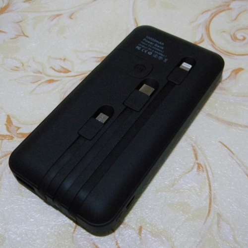 10Ah Power Bank 輕巧尿袋 手機充電器 快速充電 內置三種充電線