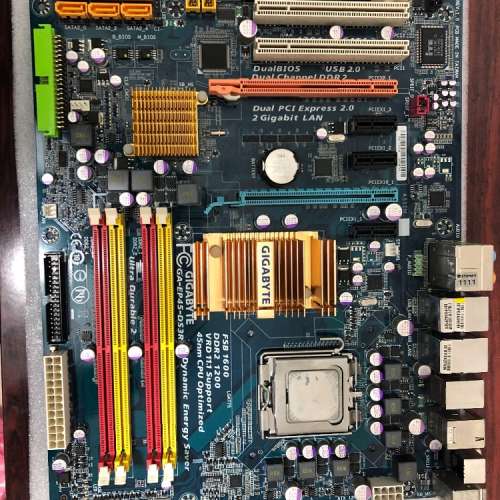 二手 GIGABYTE EP45-DS3R P45 DDR2 DUAL LAN LGA775 ATX MB