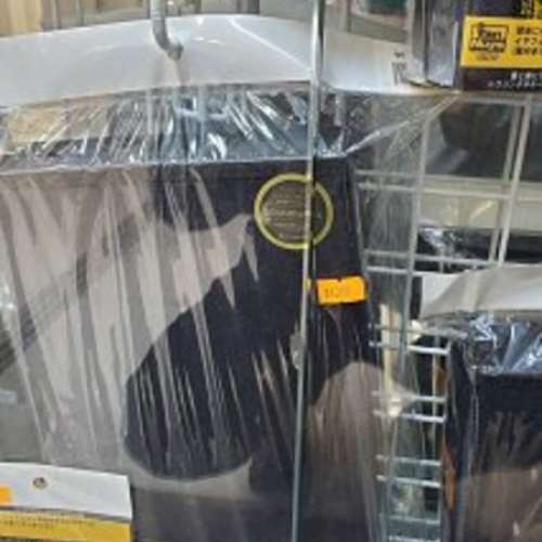 99%新Vannuy 八格袋 牛仔布款