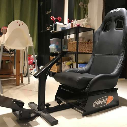 Playseat Evolution 賽車架( 可摺疊收納）