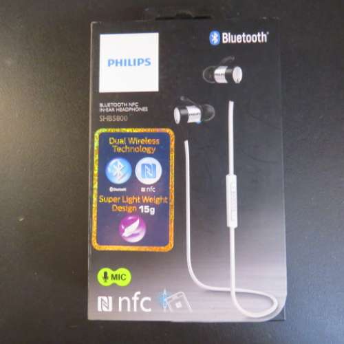 Philips Bluetooth NFC in-ear headphones