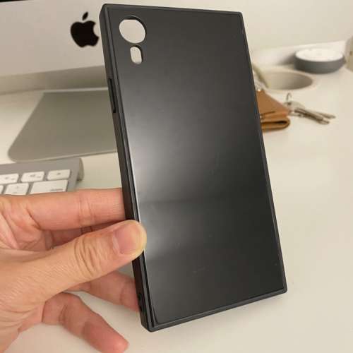 iPhone XR Square Hard Cover Black Japan Brand - RR CURREN