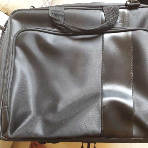 Lenovo laptop bag 手提電腦袋 (Black)
